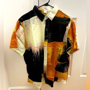 Short sleeve button down shirt